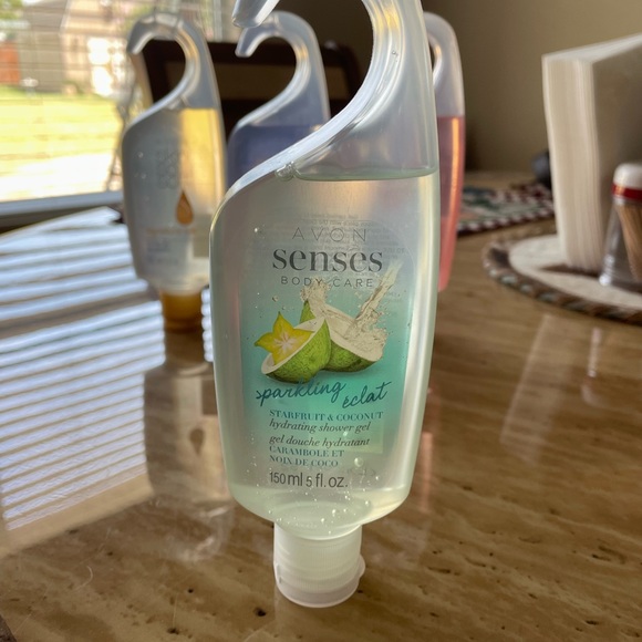 Avon Set of Four Shower Gels New Unopened 5 fl. oz. - Picture 3 of 6